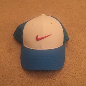 Nike Golf Hat